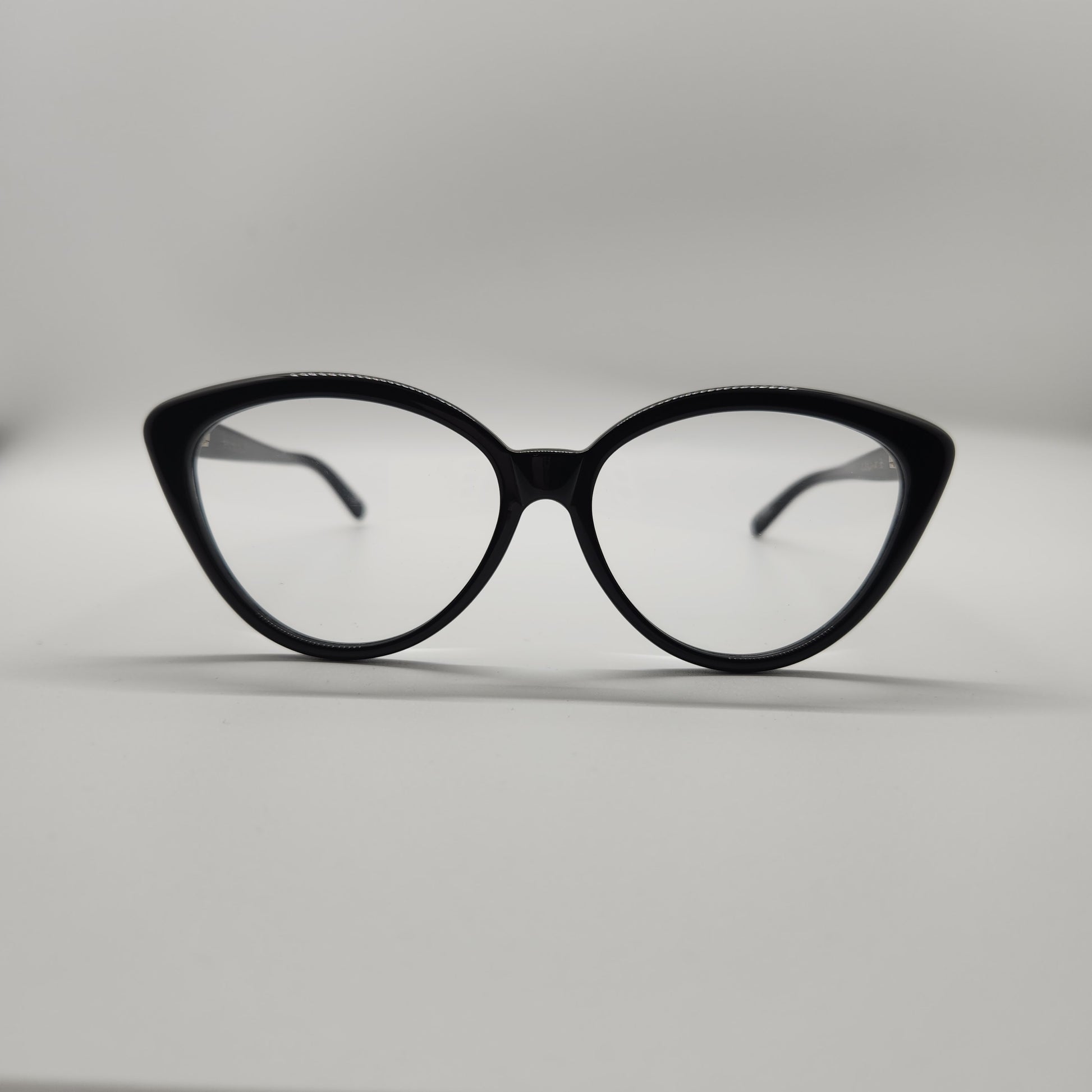Black cat-eye frame front