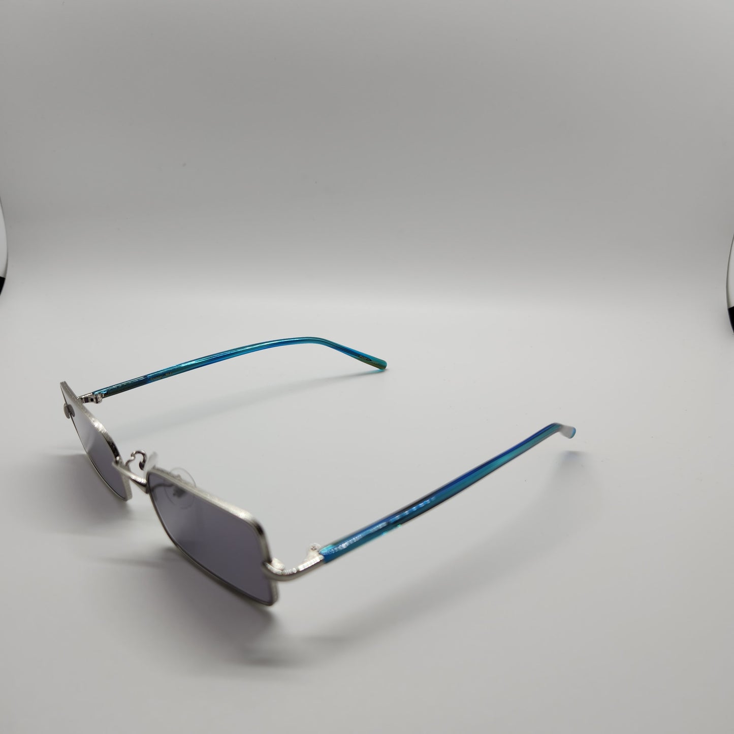 Tommy Silver Sunglasses Profile